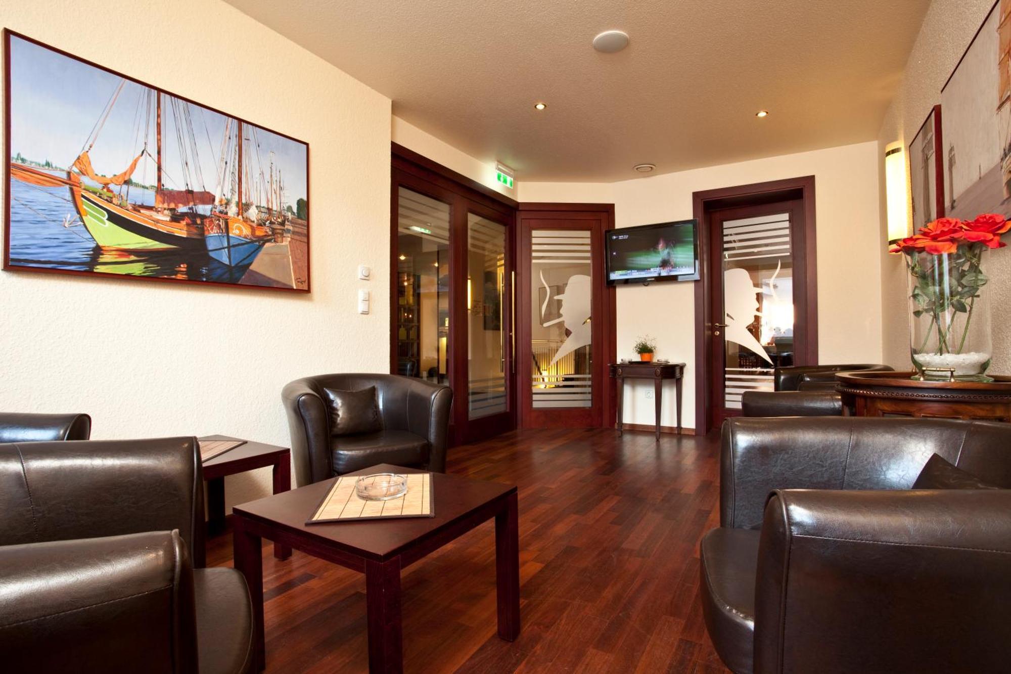 Sure Hotel By Best Western Wilhelmshaven City Esterno foto